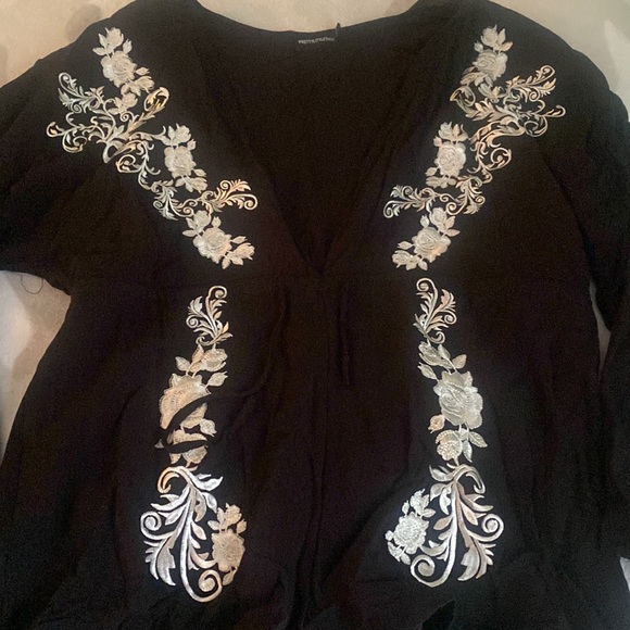 Romper - Picture 2 of 3